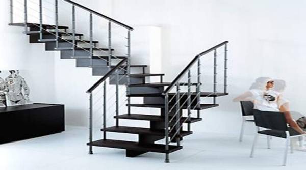 Лестница для частного дома (фото): элементы конструкции, виды, материалы для изготовления, критерии выбора с фото